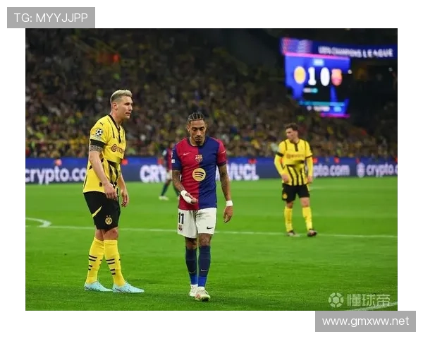 拉菲尼亚 vs 亚马尔:右边锋位置竞争与战术适配差异 拉菲尼亚 vs 亚马尔:右边锋位置竞争与战术适配差异