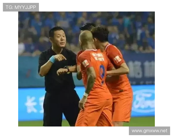 队员身份违规判罚标准解析：裁判如何准确识别与执行规则